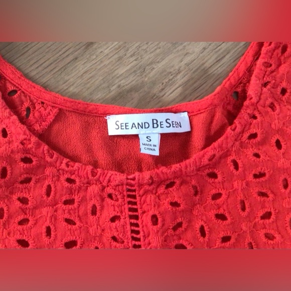 See and Be Seen Orange/Red Lace top size small - Picture 2 of 7
